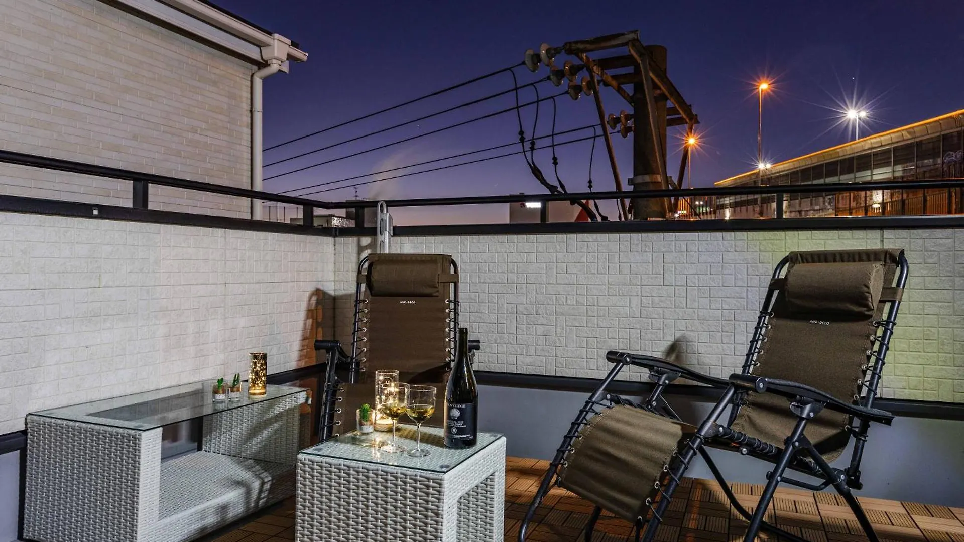 エクセルシア Apartment Osaka